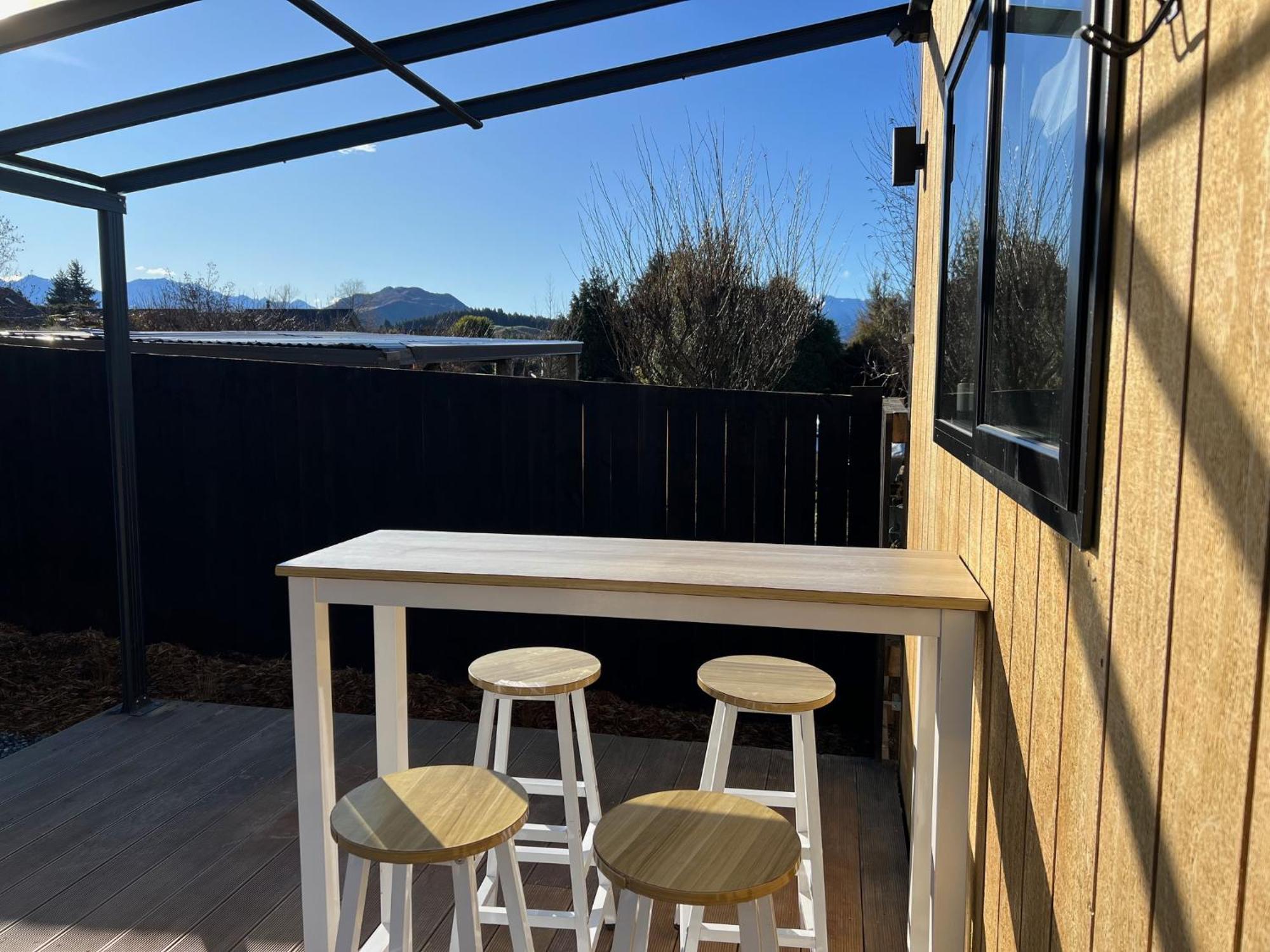 Mountain Cabin - Central, Cosy And Cute With Views Wanaka Exteriér fotografie