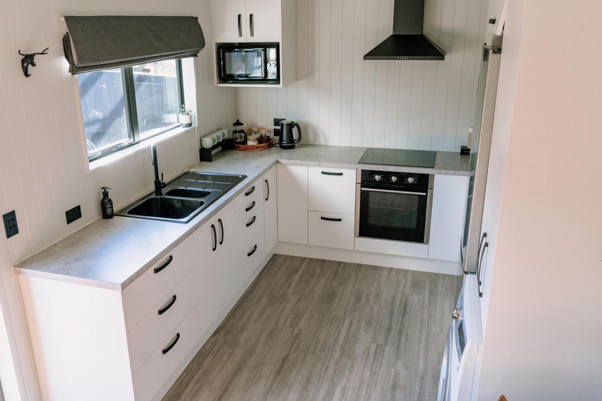 Mountain Cabin - Central, Cosy And Cute With Views Wanaka Exteriér fotografie